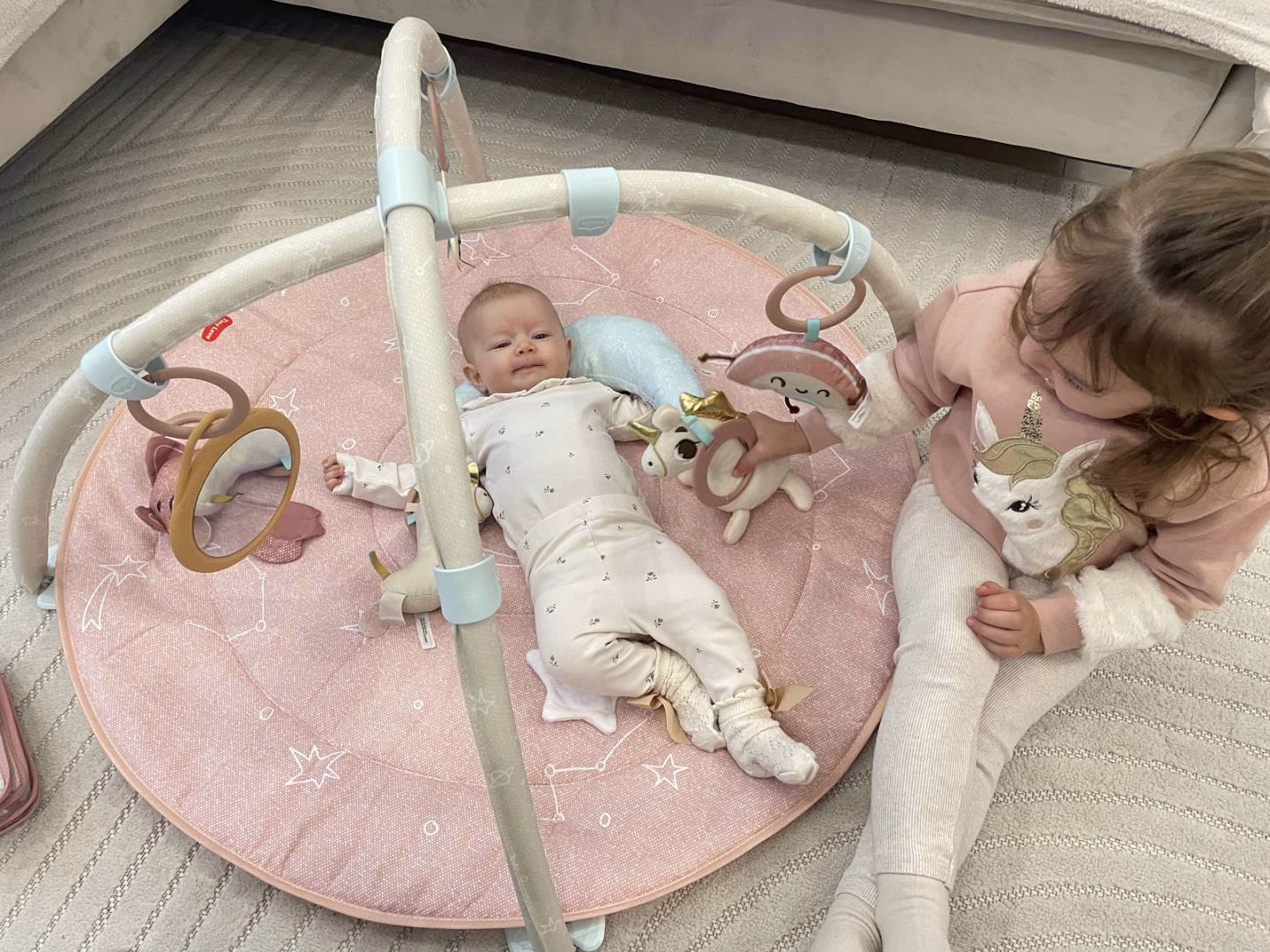 O czym pamiętać używając maty edukacyjnej dla niemowląt?