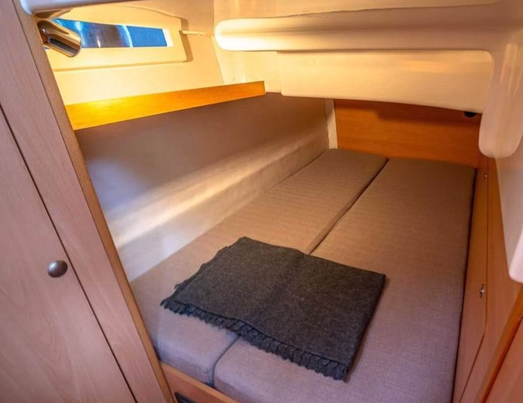 Wypożyczalnia łodzi na Mazurach – odkryj Mazury z pokładu łodzi motorowej